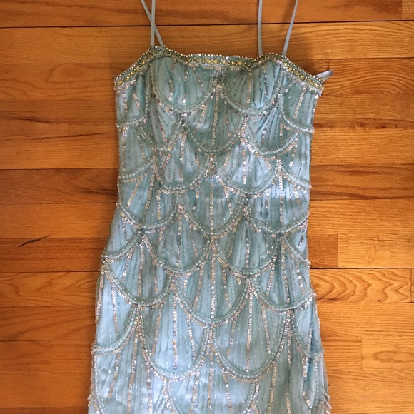 Dave & Johnny Cocktail Sequin Mini Dress - Picture 2 of 6